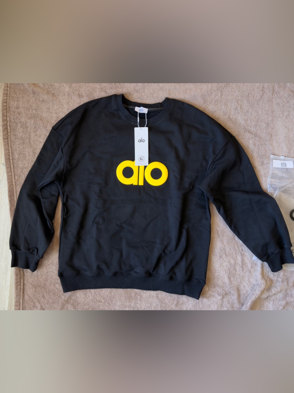ALO Yoga Black Crewneck with Yellow Logo